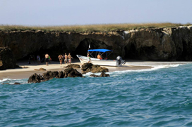 boat landing on marietas islands