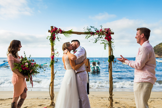 beautiful beach wedding in mexico