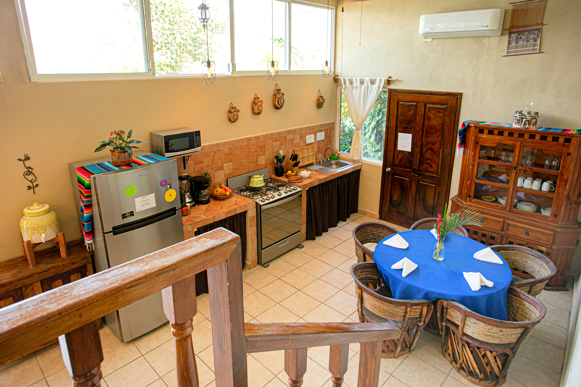 kitchen and dining room in casa palmita